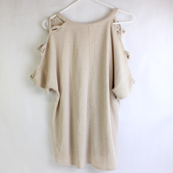 Fantastic Fawn Beige Cold-Shoulder Short-Sleeved Top Women's Medium