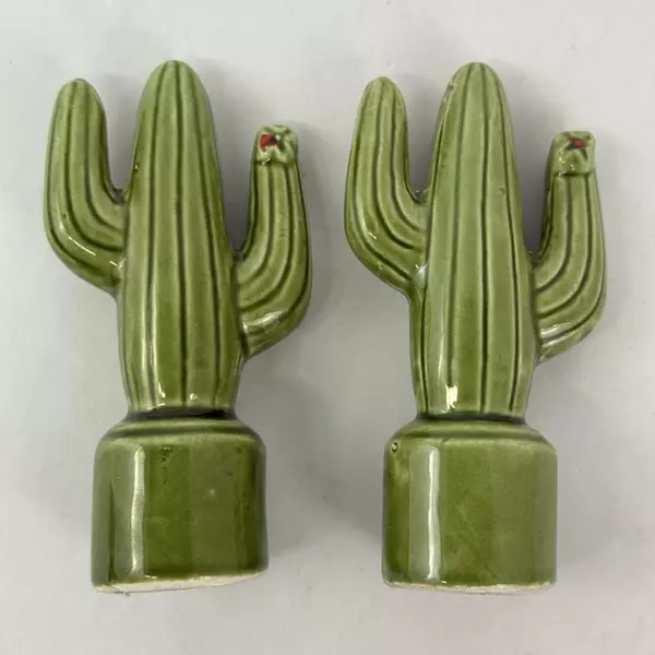 Vintage Green Ceramic Cactus Salt And Pepper Shakers