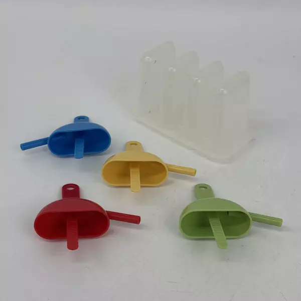 5 Piece Plastic Popsicle Mold Set With Sip Straws
