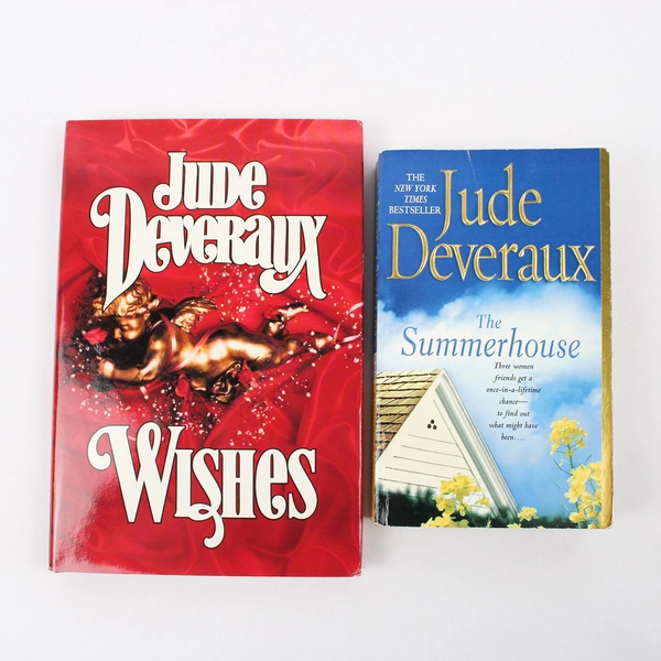 Lot Of 2 Jude Deveraux Books: The Summerhouse (2001) & Wishes (1989)