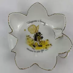 1973 Holly Hobbie Ash Tray Happiness Is Having Someone To Care For