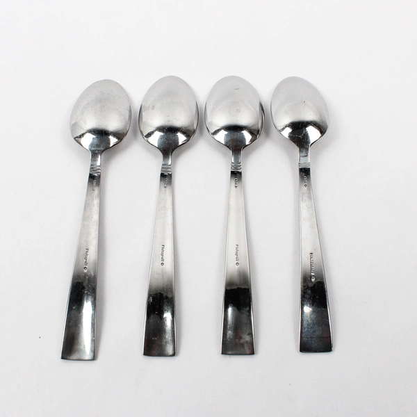 Set of 4 Pfaltzgraff Miranda Sand Stainless Steel Oval Soup Spoons