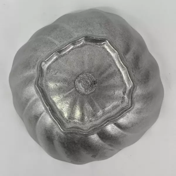 Wilton Armetale Eddy Square Bowl 6.75 Inch