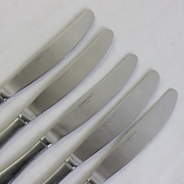Lot Of 5 International Silver Ridgefield (Stainless) Flatware Solid Knives