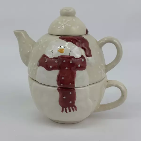 Ganz Bella Casa Ceramic Tea For One Set Embossed Snowman Pattern