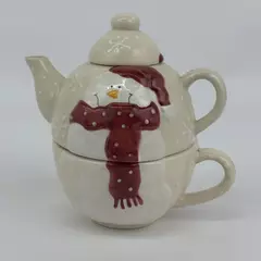 Ganz Bella Casa Ceramic Tea For One Set Embossed Snowman Pattern