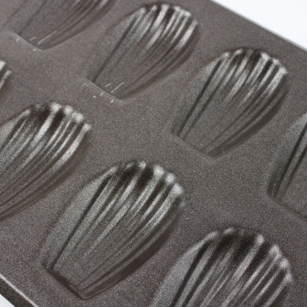 Unbranded Metal Madeleine Baking Pan/Mold Tray 12 Cavity 9" x 15.5"