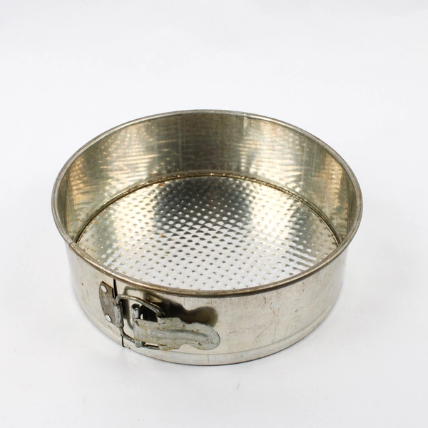 Lot Of 2 Unbranded Round Metal Cake Pan/Mold Removable Bottoms 9"/10" Dia x 3"