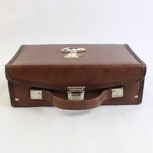 Service MFG Co Briefcase Cassette Holder W/ Vintage Snoopy Sticker 12 Tapes