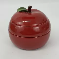 2005 THT Designs 3 Piece Red Apple Ceramic Measuring Cup Set 