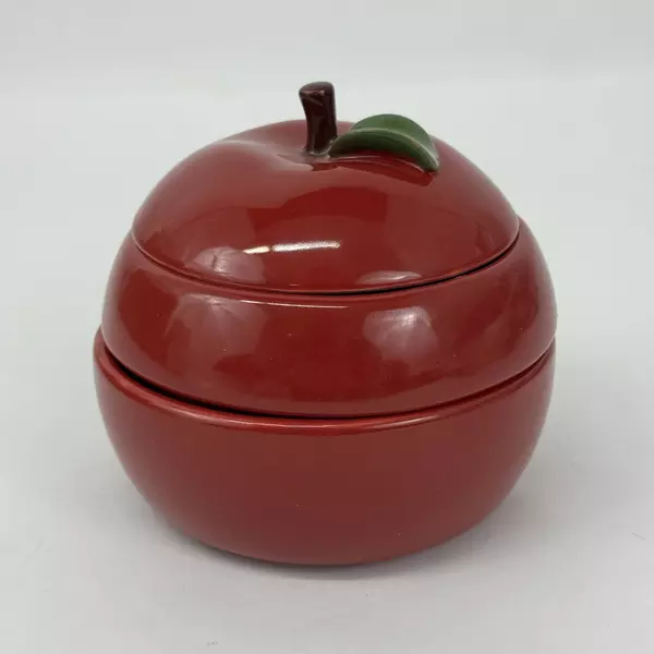 2005 THT Designs 3 Piece Red Apple Ceramic Measuring Cup Set 