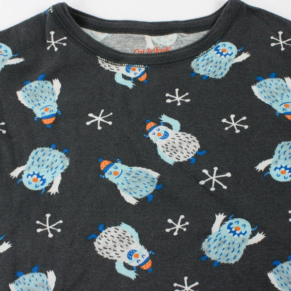 Cat & Jack Yeti and Snowflake Print Long-Sleeved Pajama Shirt Boys' Size 8