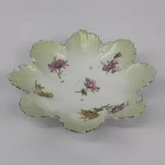 Vtg Floral Shaped Floral Pattern Porcelain Bon Bon Dish From Austria