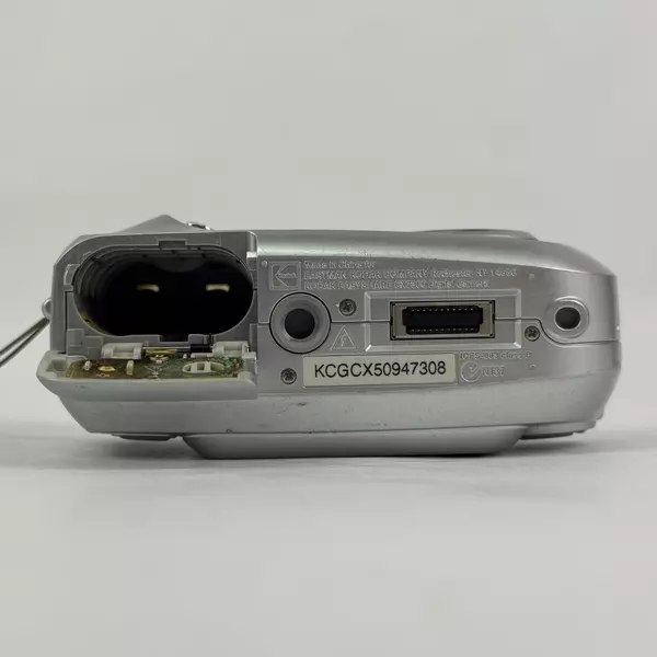 Kodak Easy Share CX7300 3.2MP Digital Camera Silver Untested