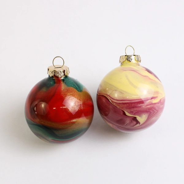 Lot Of 6 Handmade Glass Ball Hanging Christmas Ornaments Red/Green/Gold