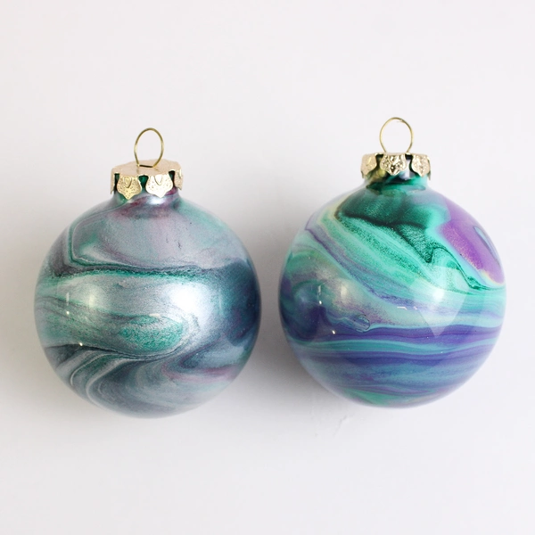 Lot Of 6 Handmade Glass Ball Hanging Christmas Ornaments Dark Green/Purple