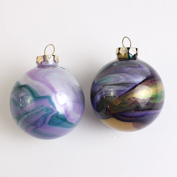 Lot Of 6 Handmade Glass Ball Hanging Christmas Ornaments Dark Green/Purple