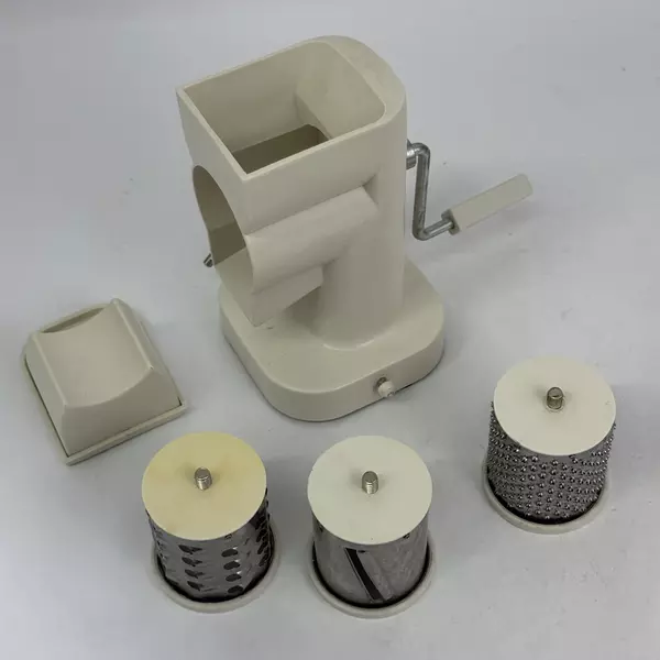 Robinson Design 5 Piece Rotary Grinder Grater