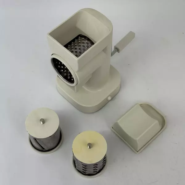 Robinson Design 5 Piece Rotary Grinder Grater