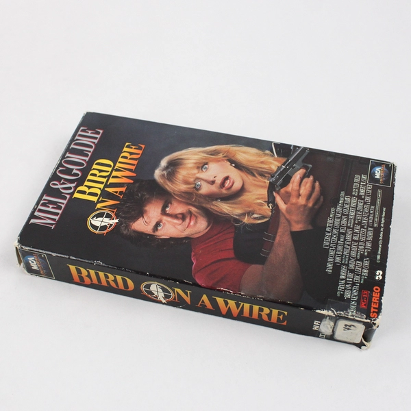 Bird on a Wire (VHS, 1990)