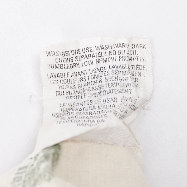 Lot of Matching Unbranded Flat Bedsheet & 3 Pillowcases Leaf Pattern