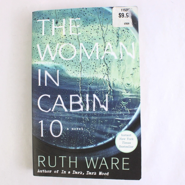 Woman in Cabin 10 by Ruth Ware (2017, Trade Paperback)