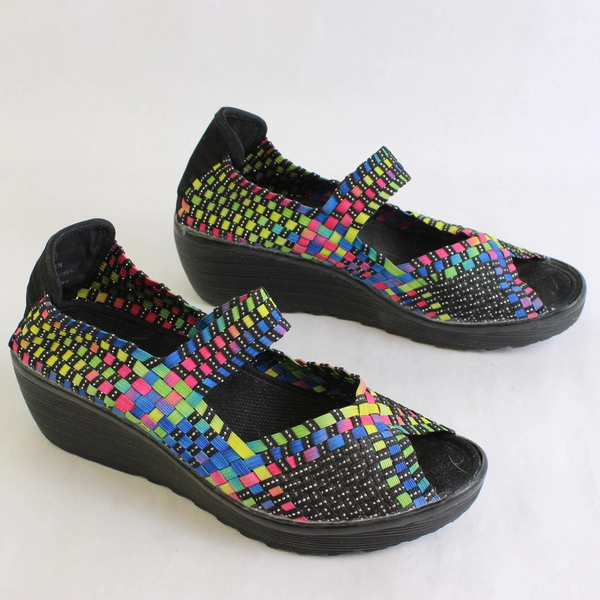 Serene Land Rainbow Sabeen Wedge Sandals Size 9