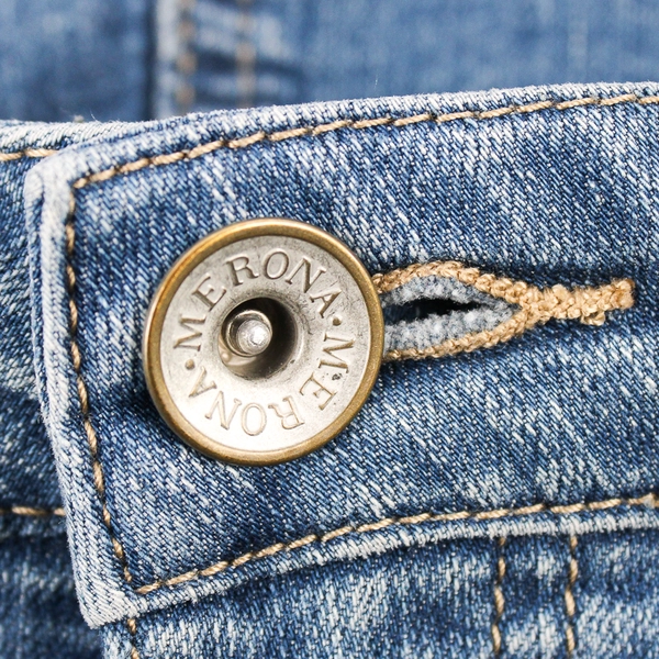 Merona Medium Wash Short Denim Skirt Women's Size 14R