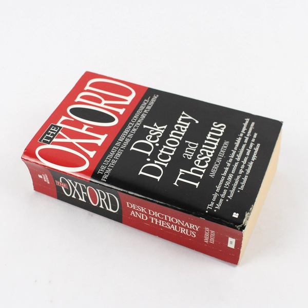 The Oxford American Desk Dictionary and Thesaurus American Edition 1997