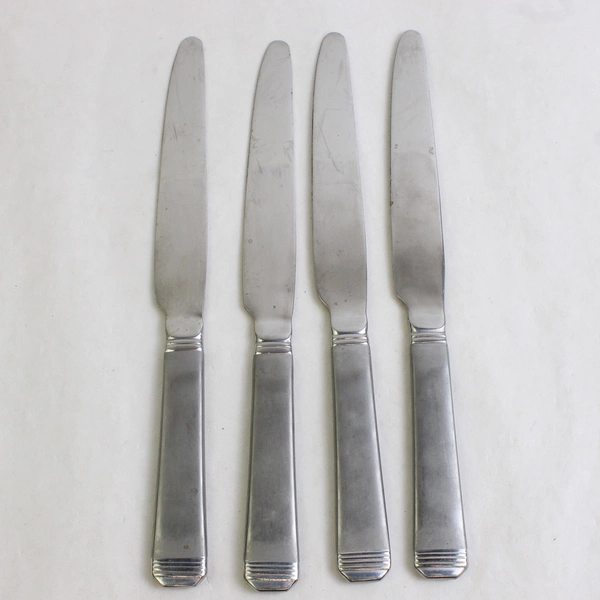 Lot Of 4 Martha Stewart MFS1 (Stainless) Flatware Dinner Knives