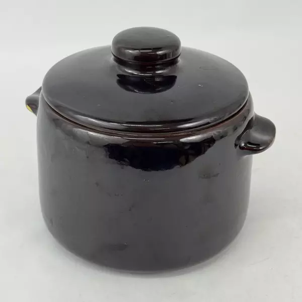 West Bend Bean Pot Stock Pot with Lid Brown Glazed Stoneware USA