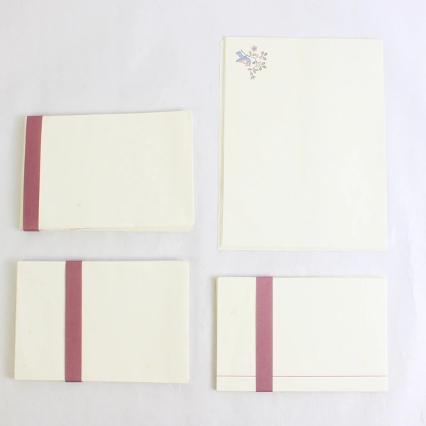 Vintage 1980s Avon French Aster Writing Folio Stationary Set