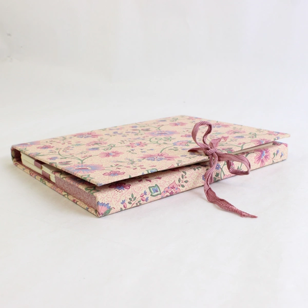 Vintage 1980s Avon French Aster Writing Folio Stationary Set