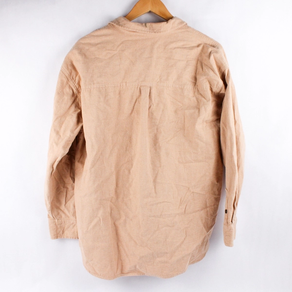 Universal Threads Beige Button Up Shirt Size L Oversized Fit