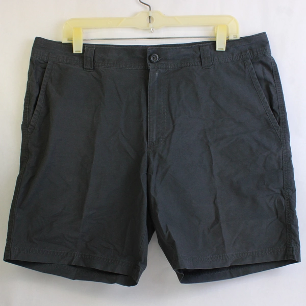 Columbia Flat-Front Charcoal Gray Bermuda Shorts Men's 36w