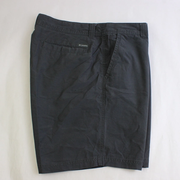 Columbia Flat-Front Charcoal Gray Bermuda Shorts Men's 36w