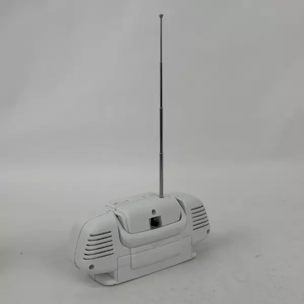 Life Long Portable AM FM Radio Compact Lightweight White 