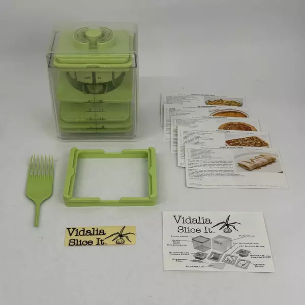 8 Piece Vidalia Slice It Deluxe with 1/4" 1/2" And Wedger Blade Open Box
