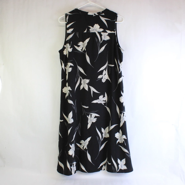 A New Day Black & White Floral Pattern Sleeveless Shift Dress Women's Large NWT