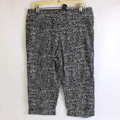 Zac & Rachel Black and White Spotted Capris Women's Size 14