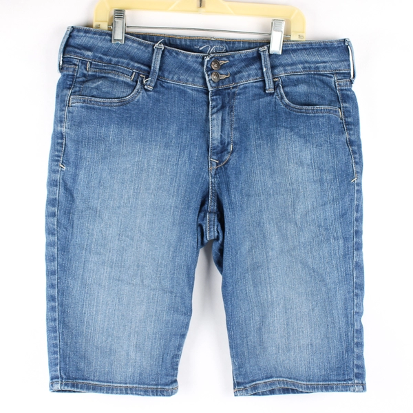 Old Navy The Flirt Medium Wash Jean Shorts Women's Size 10