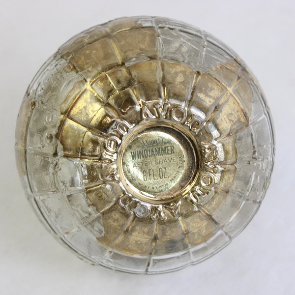 Vintage Avon A Man's World Decanter Windjammer After Shave Empty Bottle 6 Oz