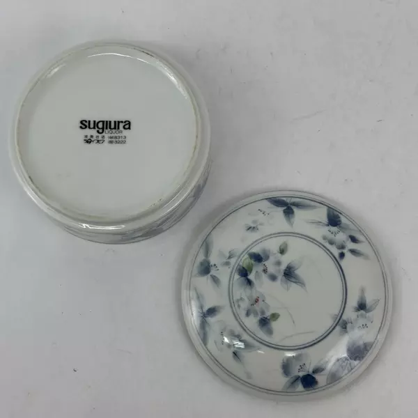 Sugiura Liquor Porcelain Trinket Box White With Blue Flowers