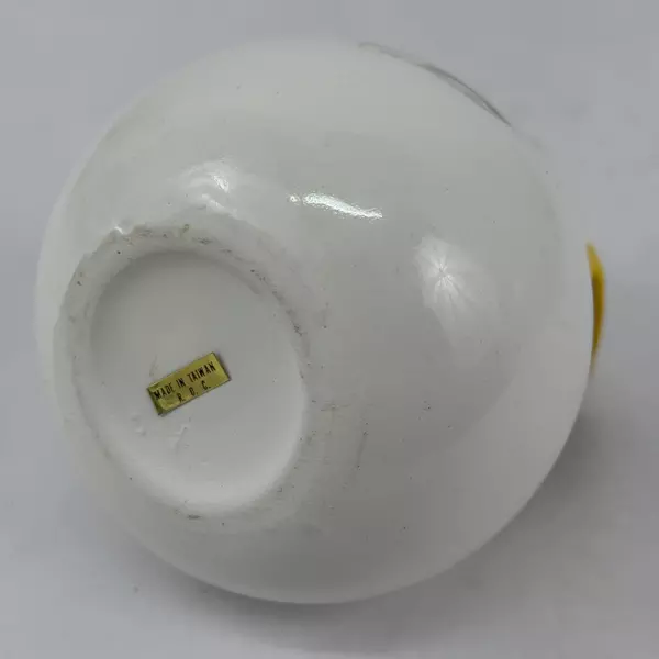 DeVine Snack-Em Ceramic Chick Nut Raisin Or Candies Jar