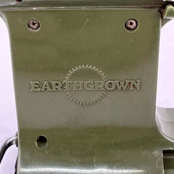 VTG Earth Grown Johnny Apple-Peeler W/ Original Box Hand Cranked Peel Slice Core