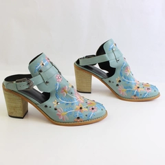 Unbranded Studded Embroidered Floral Chunky Heel Cutout Women's Size 9.5-10