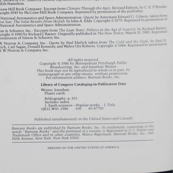 Planet Earth by Jonathan Weiner (1986, Hardcover)