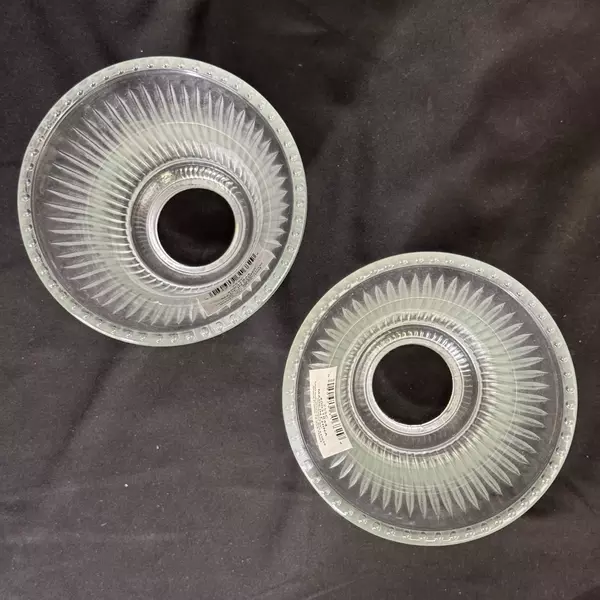 2 Litex industries Clear Glass Ribbed Ceiling Fan Light Fixture Globes