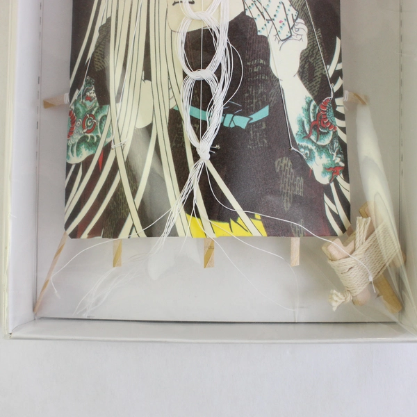 NIB Ukiyo-e Flowers of Edo Japanese Paper Kite Decoration