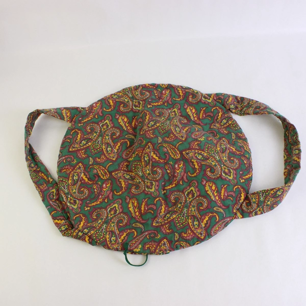 Multicolor Paisley Pattern Quilted Casserole Carrier 14" x 15"